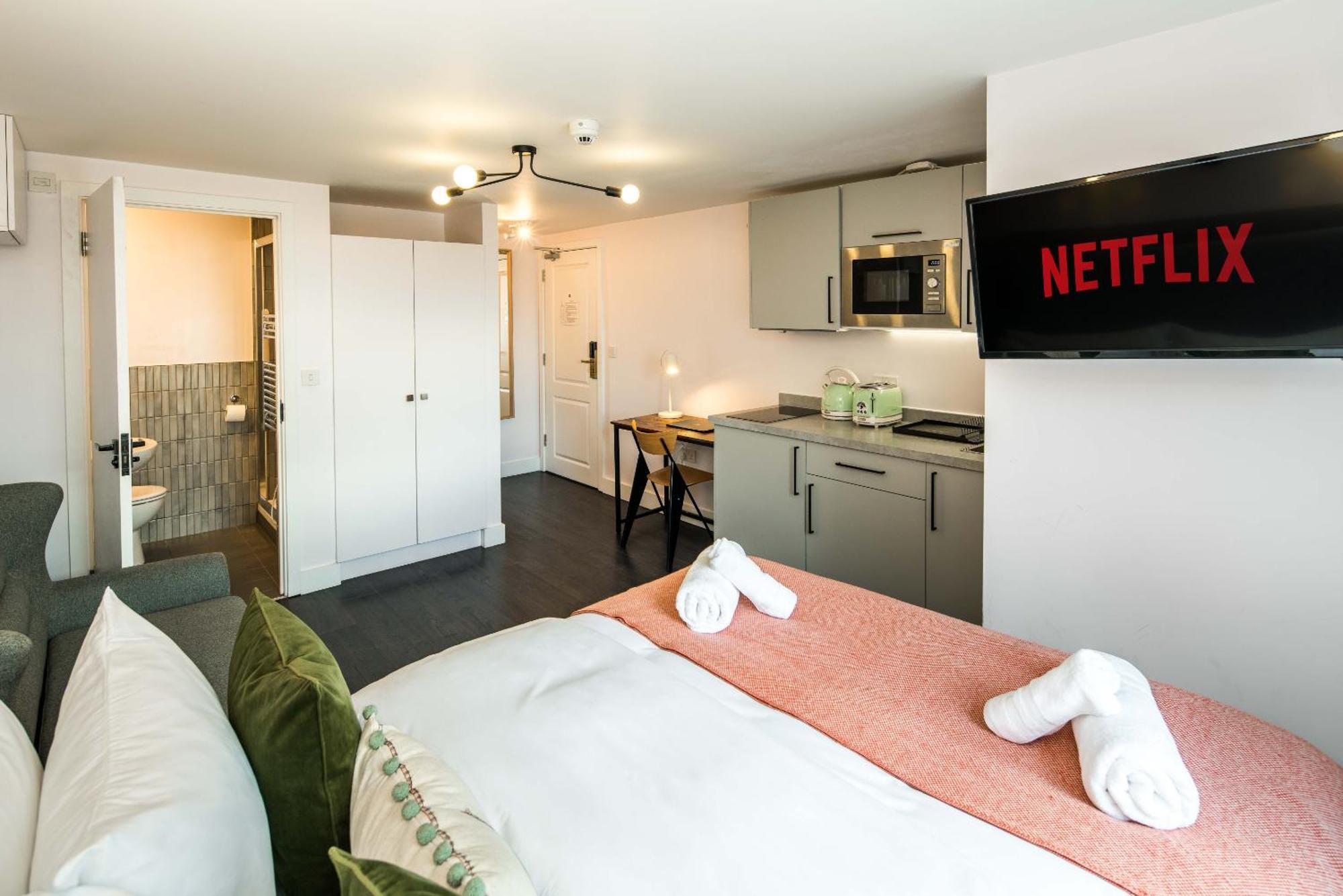 Notting Hill By Sleepy *