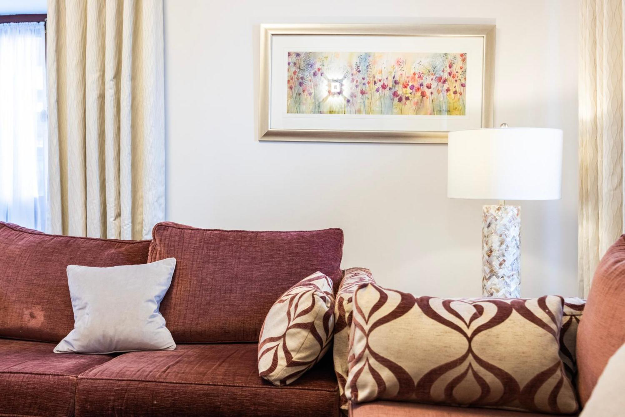 Carlton Court - Mayfair Apartahotel