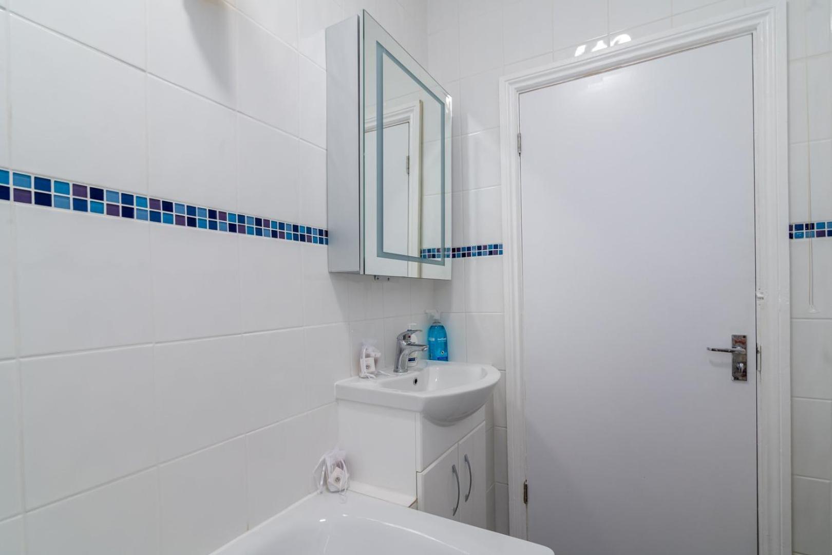 Guestready - Soberbo Moderno Com Jardim Em Kilburn * London