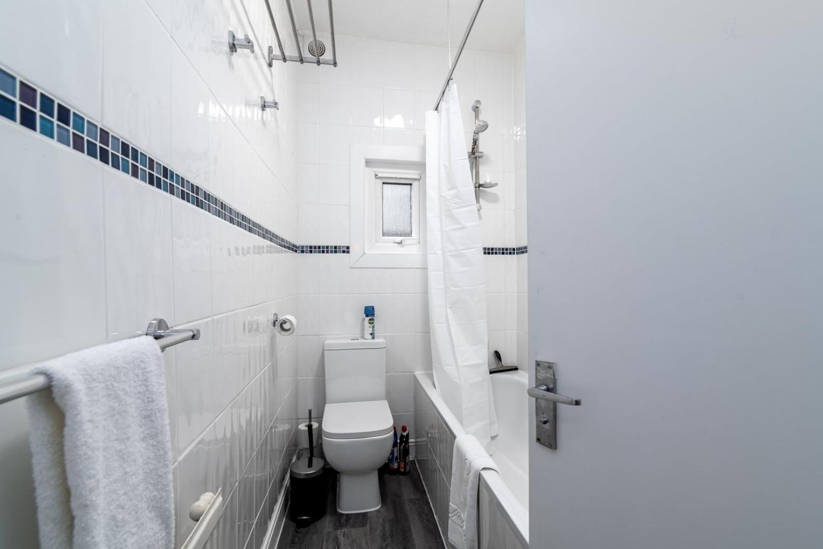 Guestready - Soberbo Moderno Com Jardim Em Kilburn London