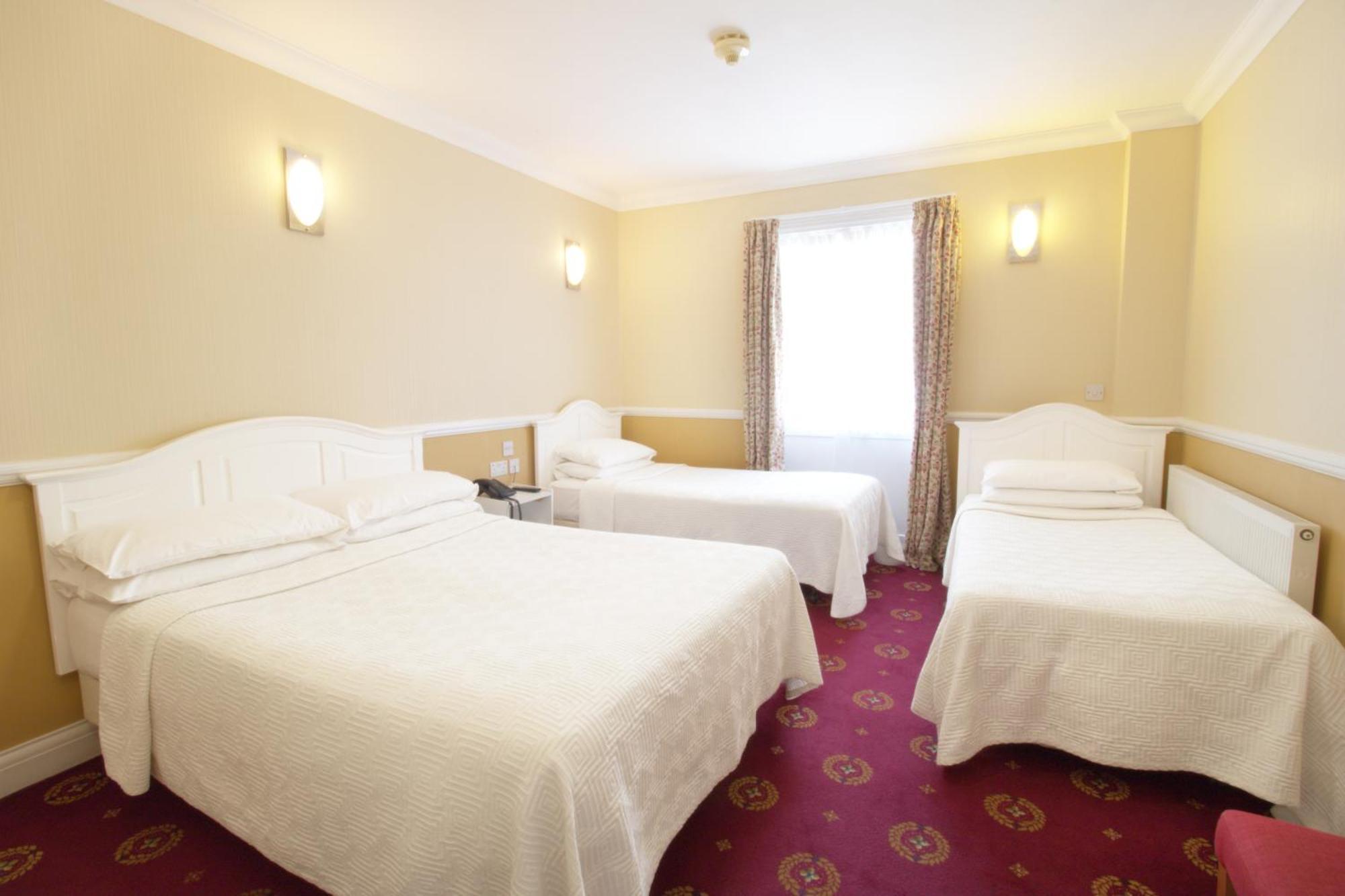 Hotel Balmoral House London