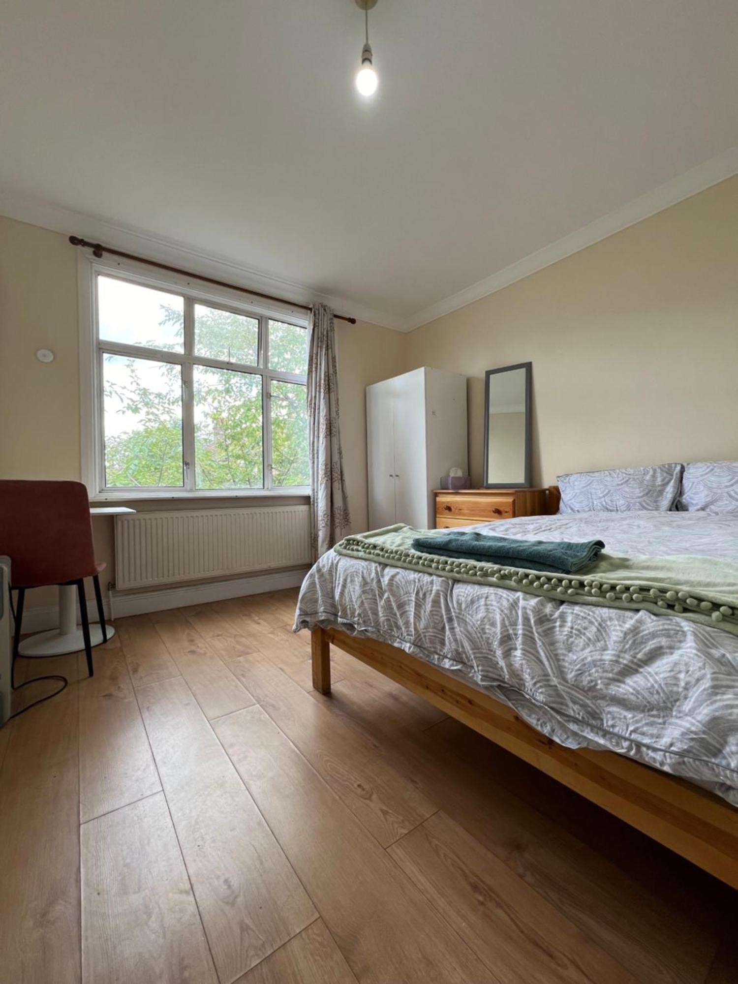 Tottenham Homestay
