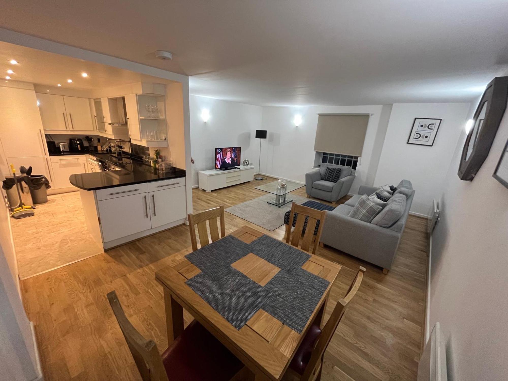 Gasthuis Roomzzz Near The Excel Exhibition Centre Royal Victoria O2 Arena Central 24 Hour Self Check-in Londen