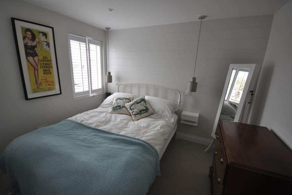 Appartement Lovely 2-bed Maisonette With Garden Close To River In Barnes - Mortlake Londen
