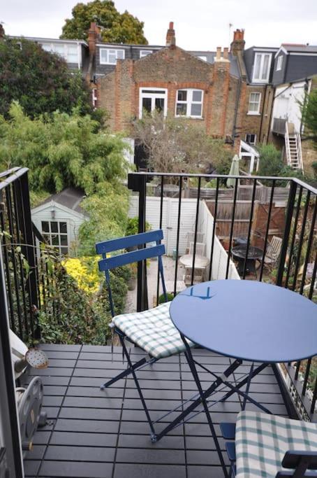 Lovely 2-bed Maisonette With Garden Close To River In Barnes - Mortlake * Londen