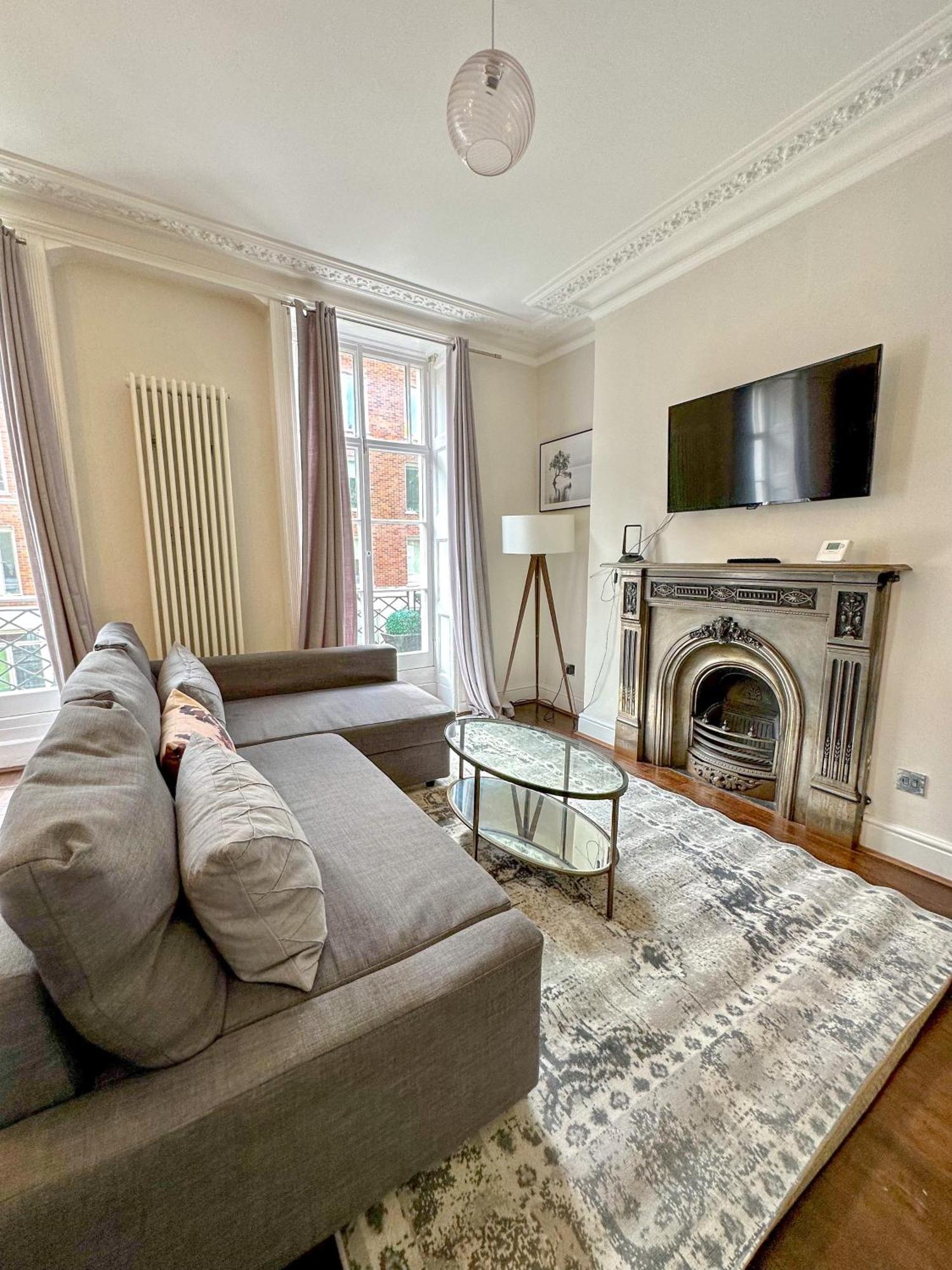 Bloomsbury Residences Apartment