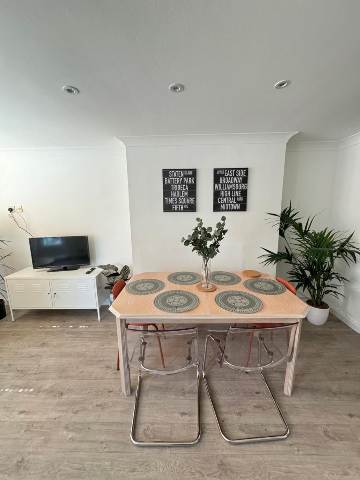 Apartment Spacious 3bd Flat Close To Tube - Fulham! London