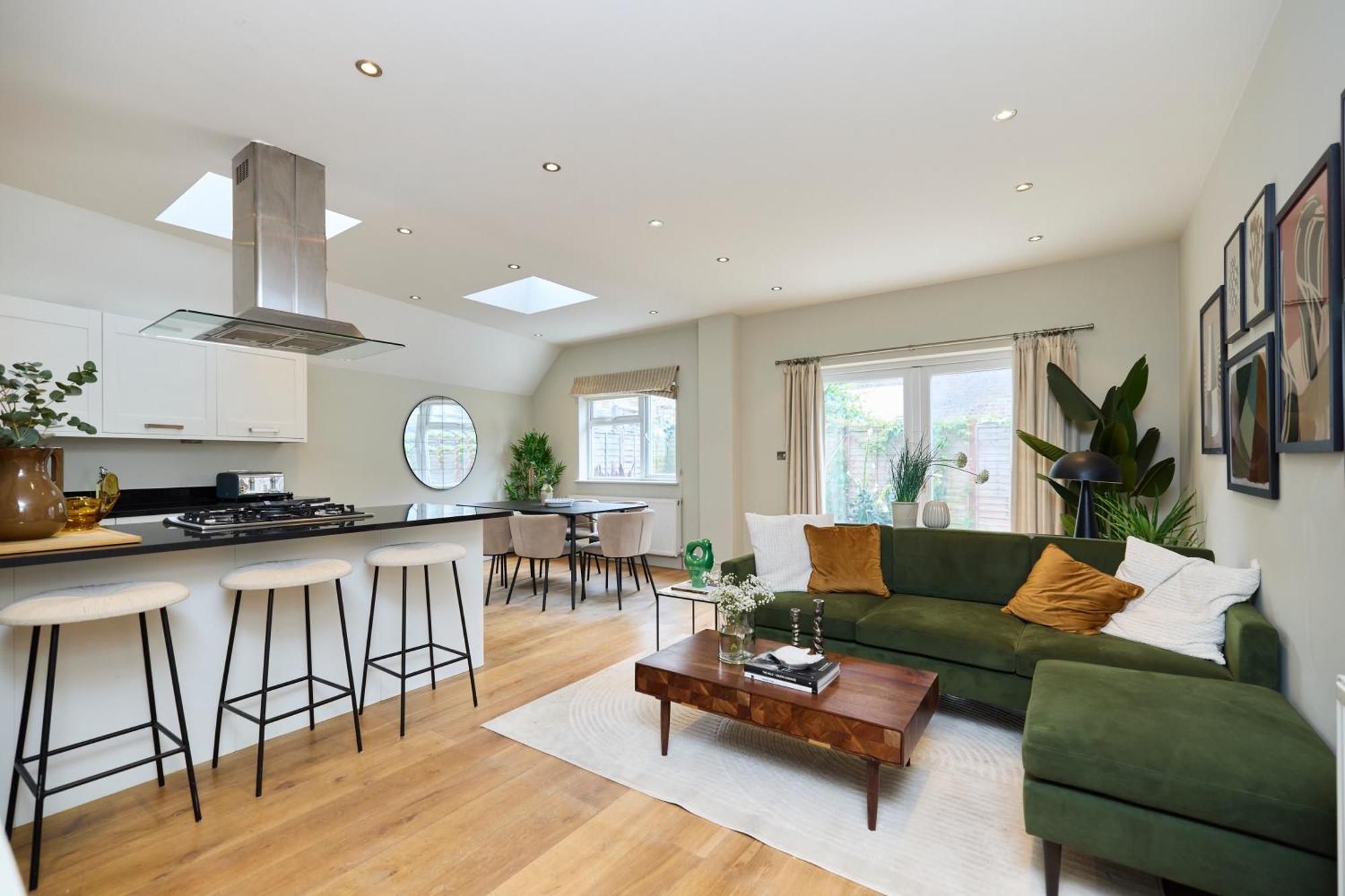 Apartment The Fulham Wharf - Glamorous 2bdr Flat With Garden London