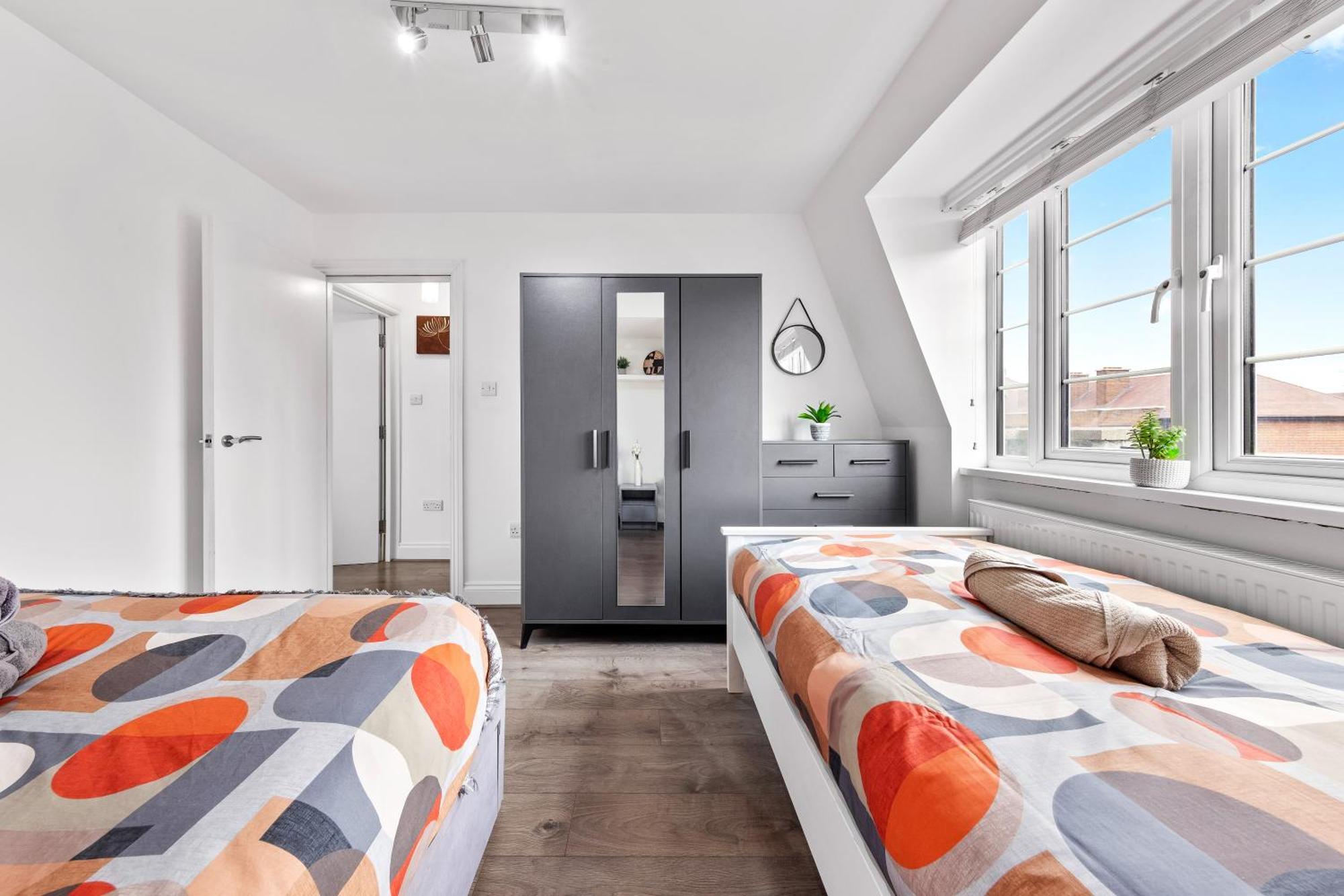 Apartment Two Bedroom Serviced - Nine Elms Luxury - Vauxhall & Westminster *