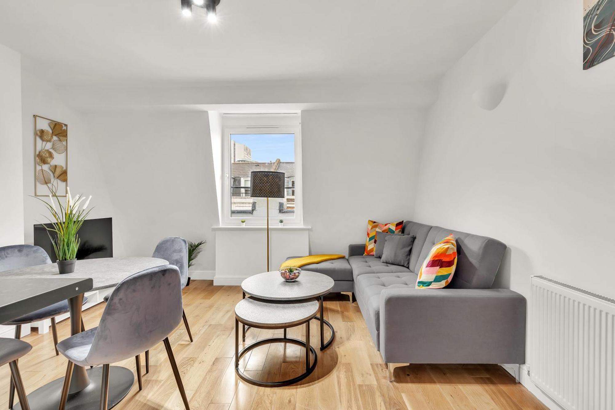 Contemporary Oasis In Paddington Apartment London