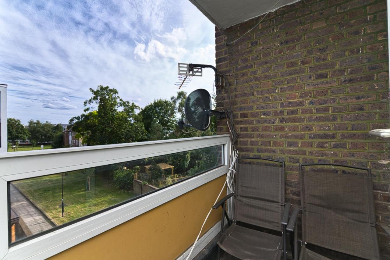 Large Balcony * London