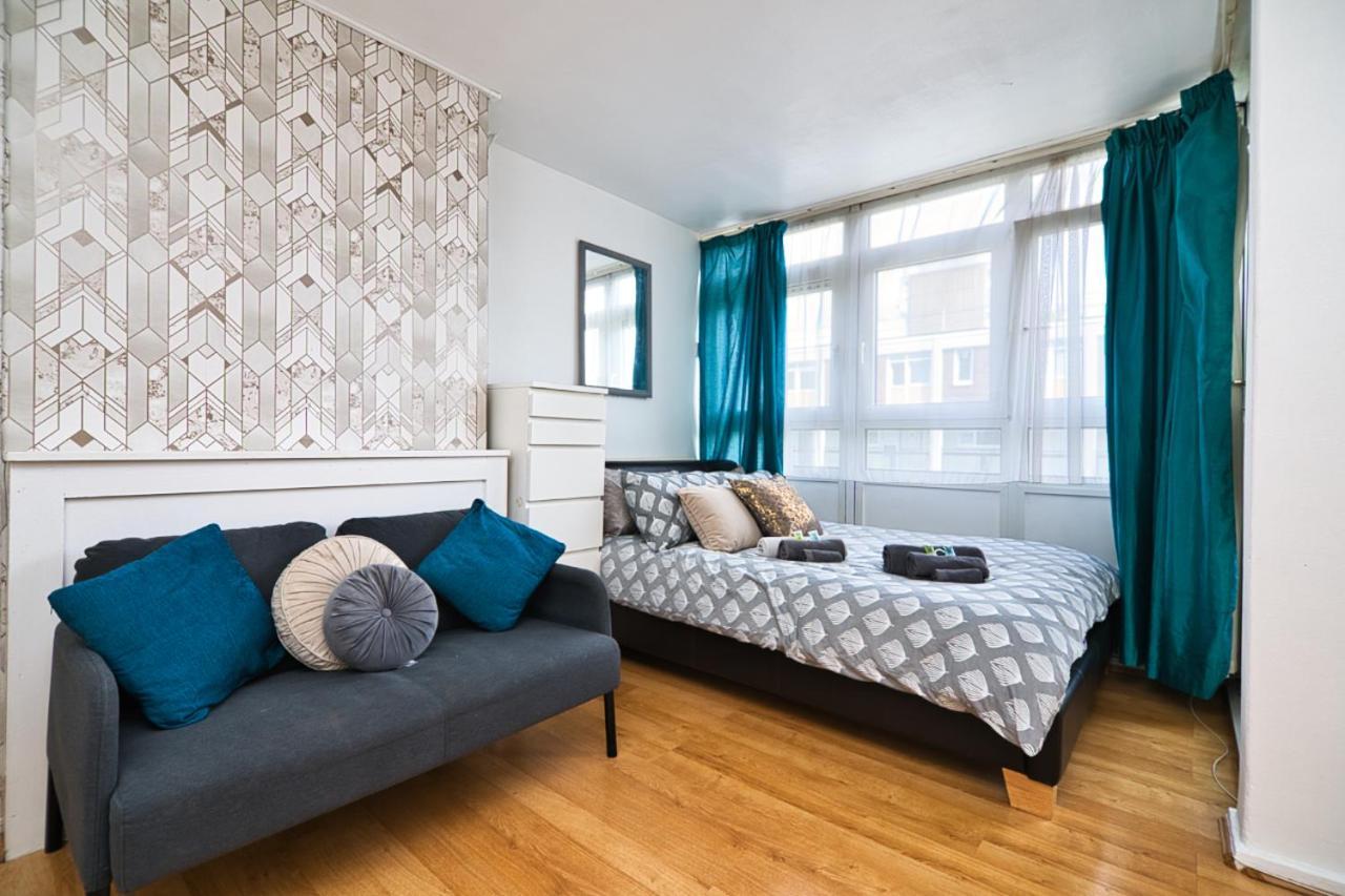Large Balcony Guest house *