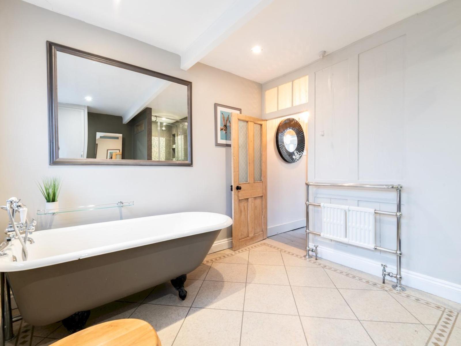 Greenwich High Rd - Beautiful 3bed Town House In Greenwich Garden Pass The Keys Holiday home *