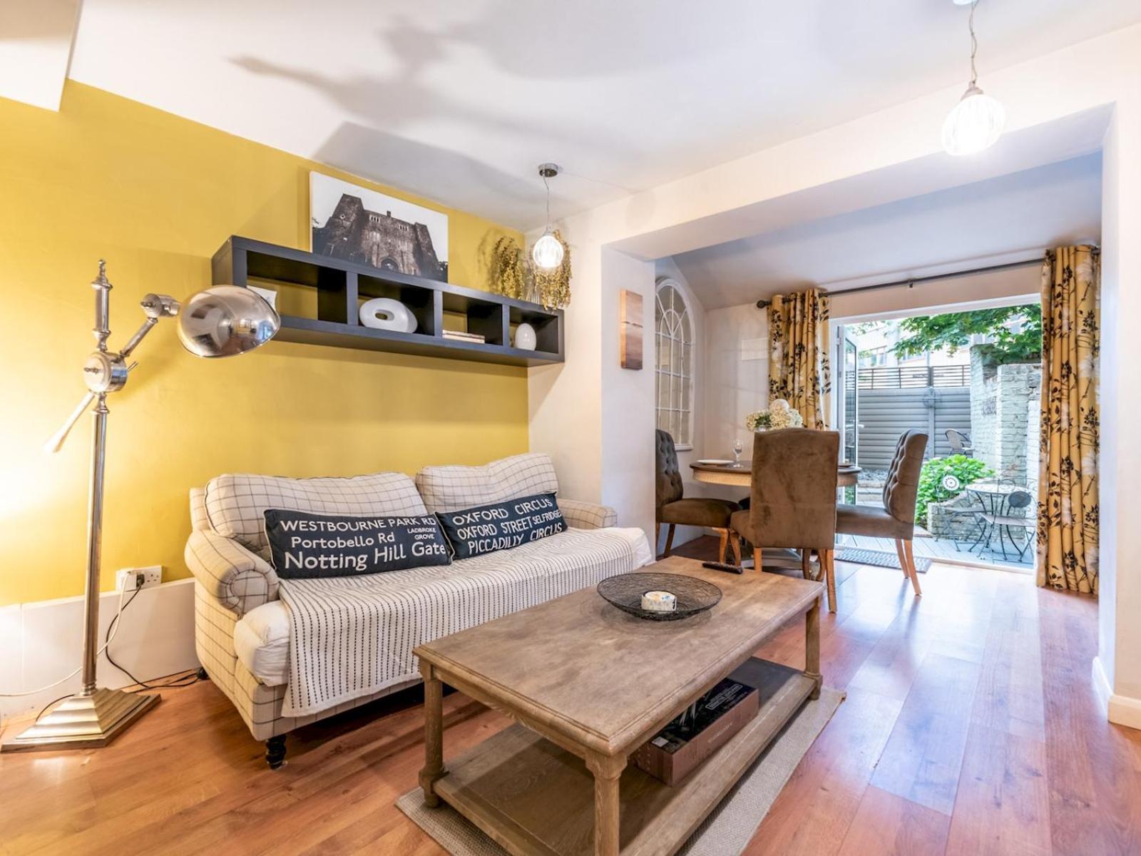 Greenwich High Rd - Beautiful 3bed Town House In Greenwich Garden Pass The Keys
