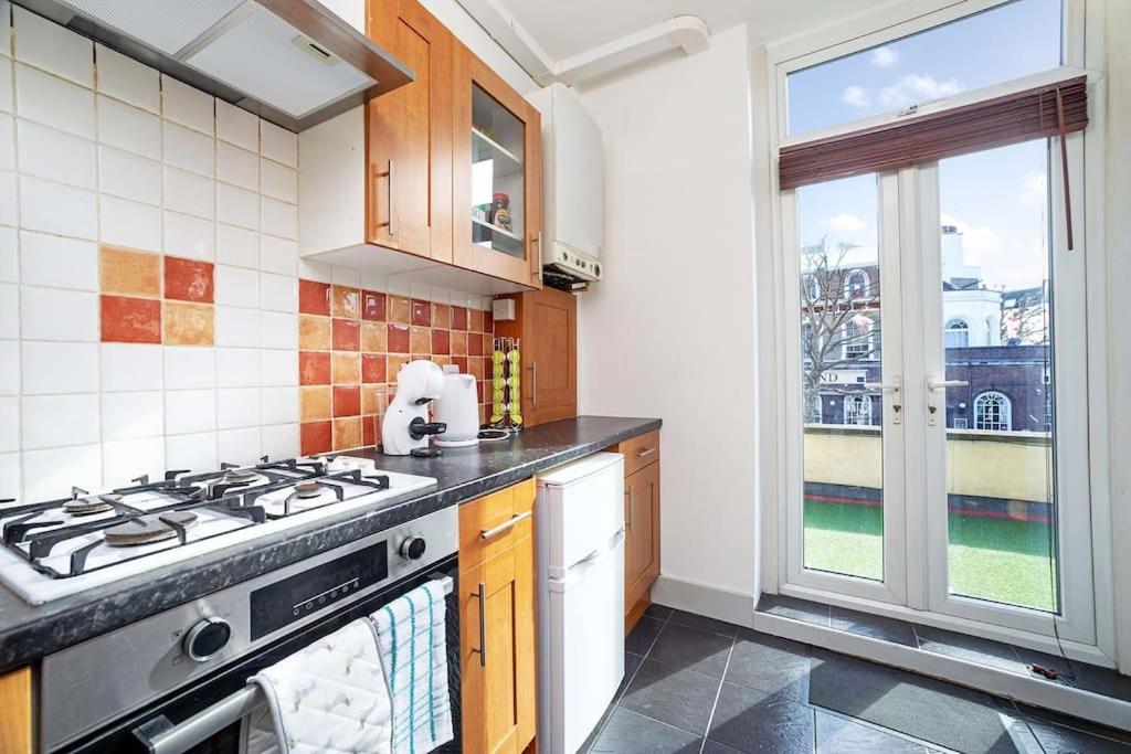 Private Terrace -apartment Kensington Apartment *