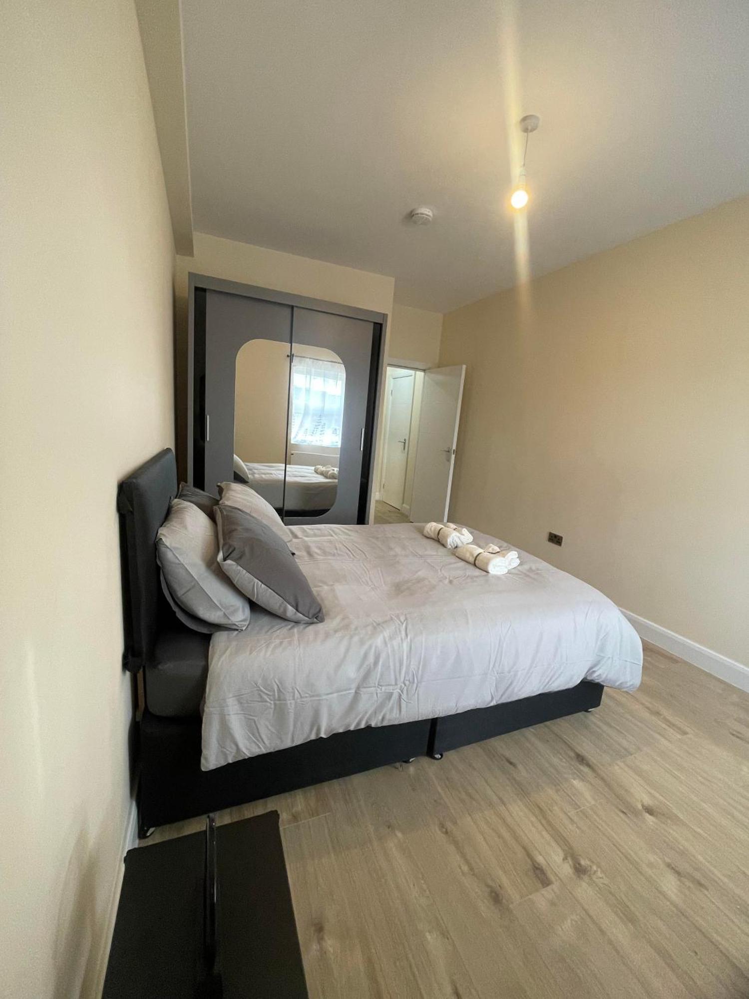 Wembley Stunning Modern Appartement *