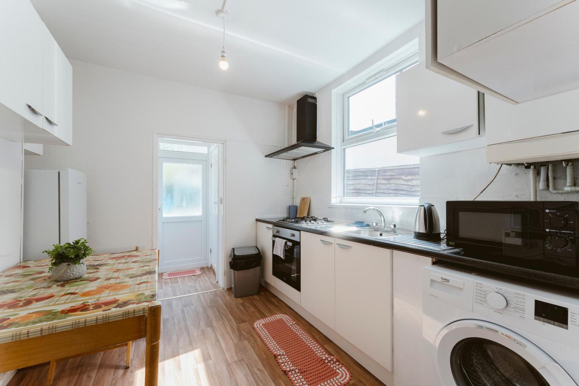 Guest house Manor House Great To London