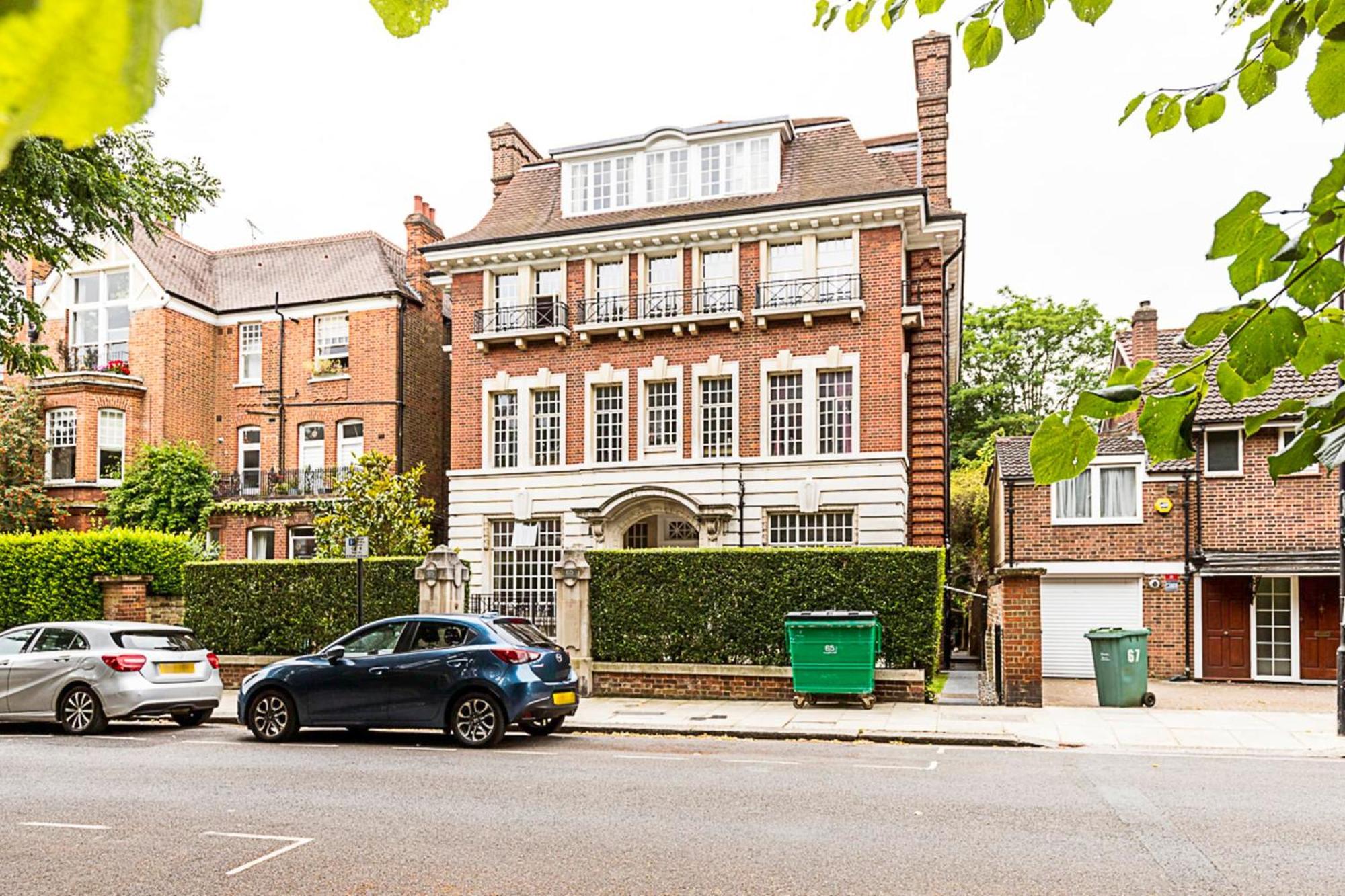 Charming And Modernised Edwardian Flat Apartment