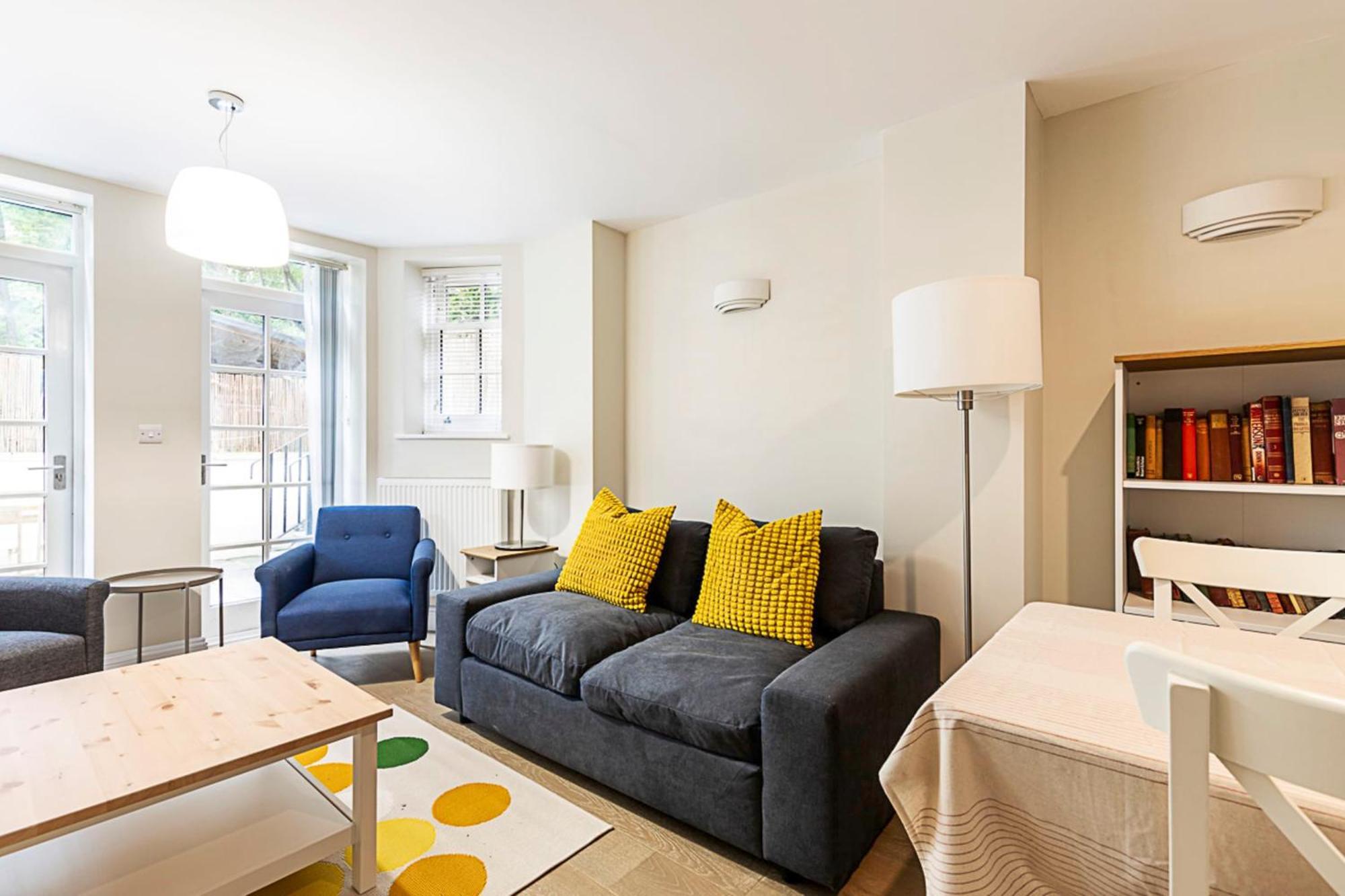 Apartment Charming And Modernised Edwardian Flat