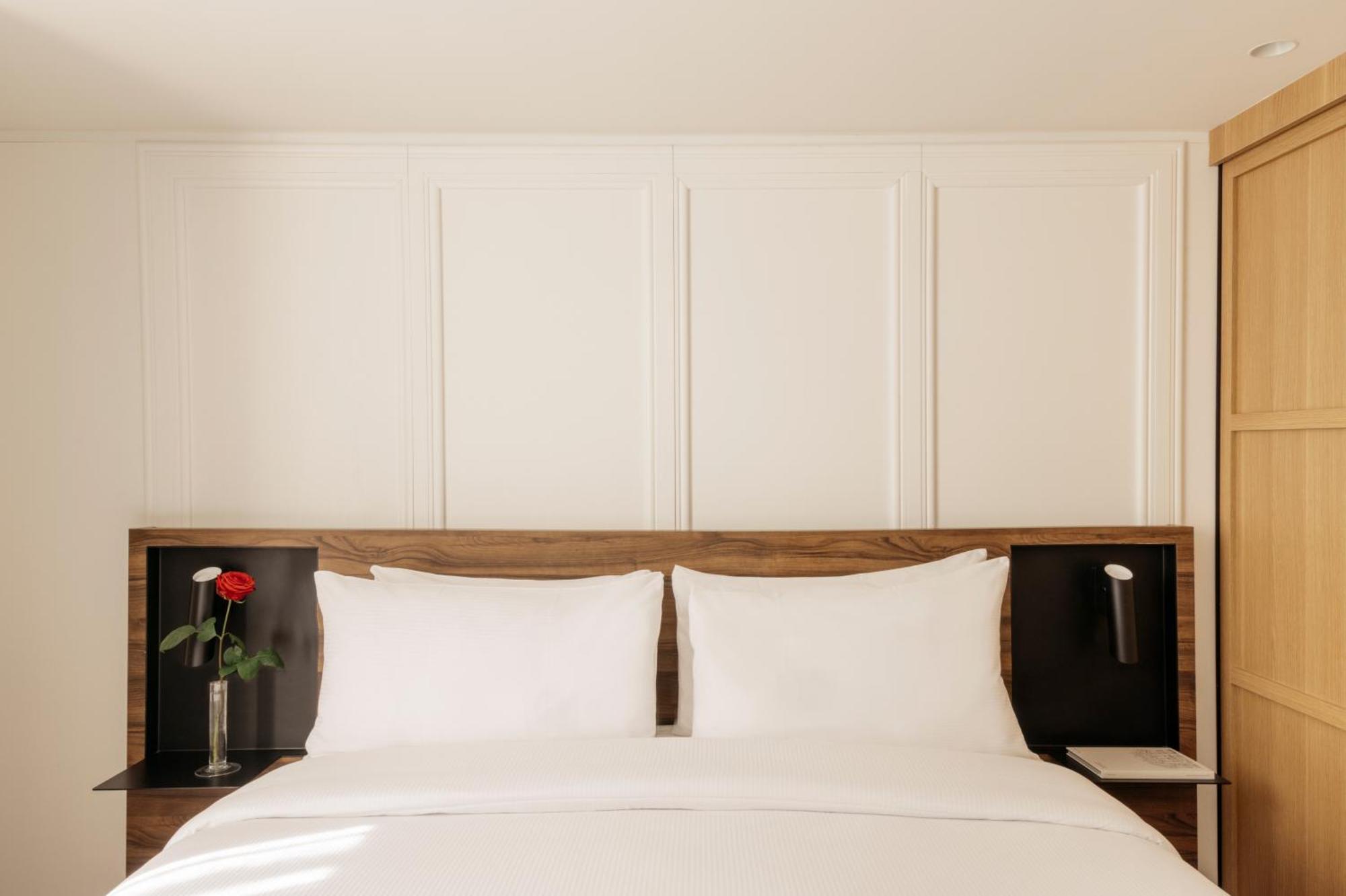 Caesar Hotel 4*