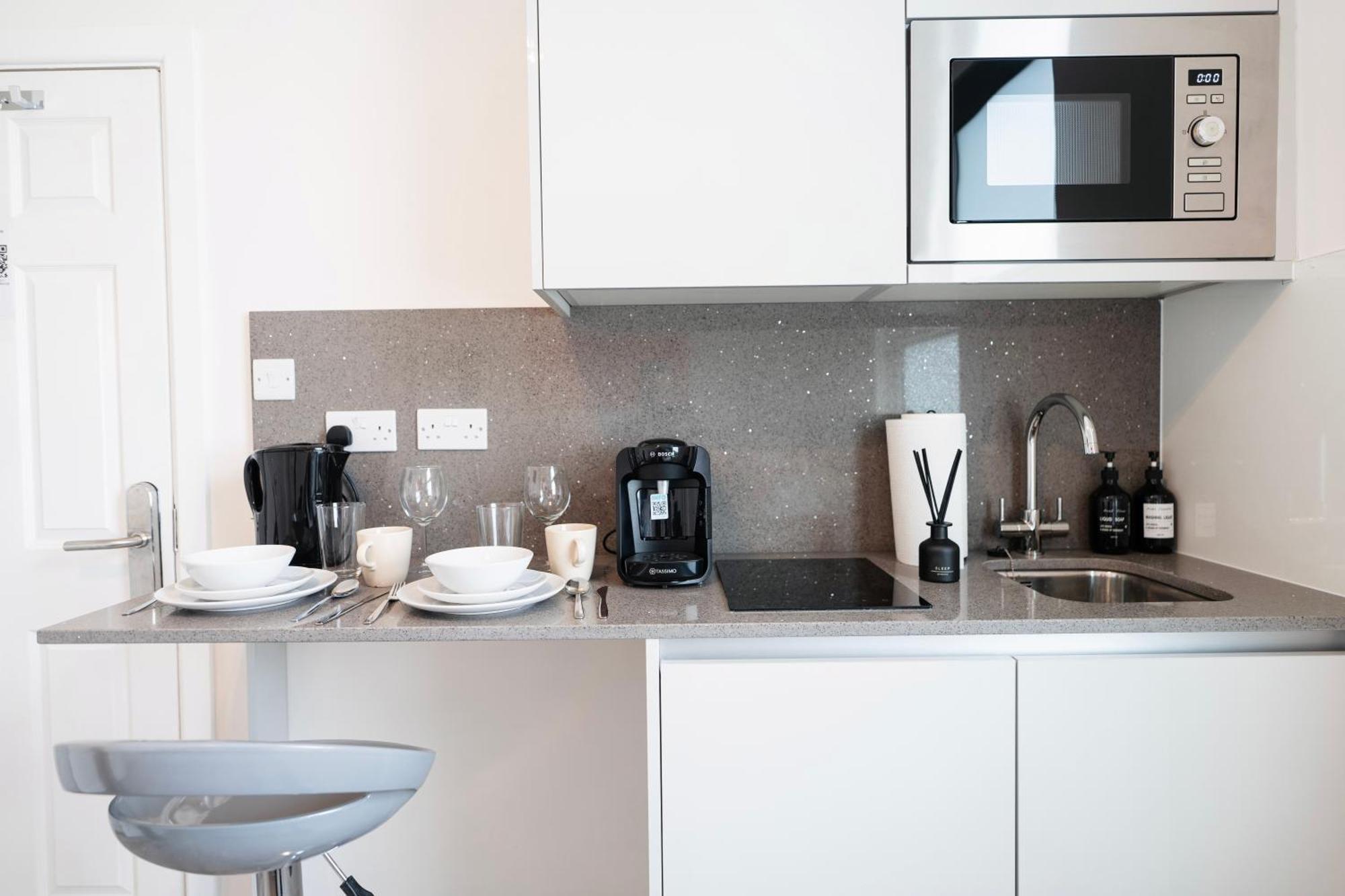 Apartment Fulham Luxury Close To Underground Newly Refurbished Hr