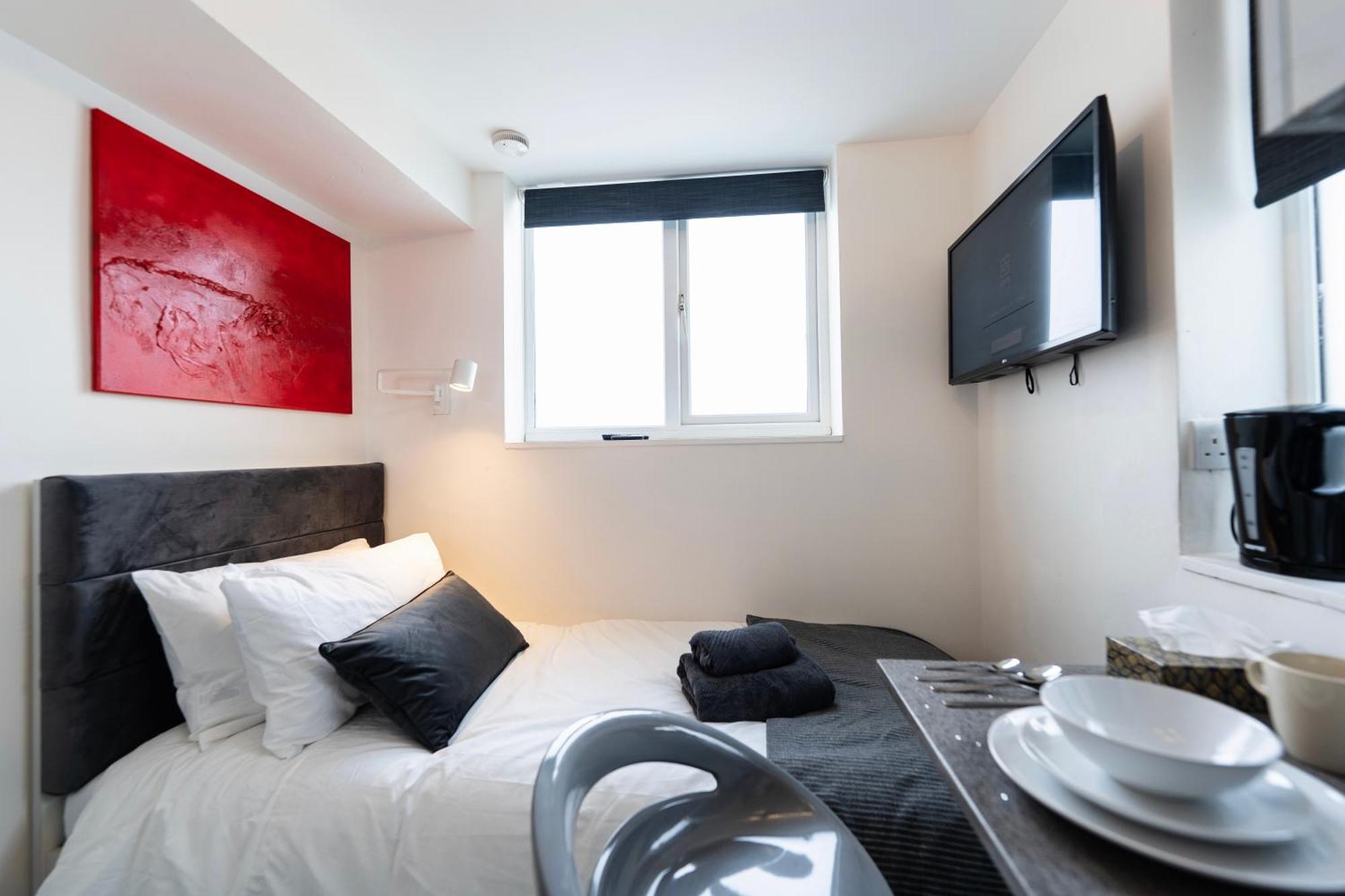Fulham Luxury Close To Underground Newly Refurbished Hr Apartment London