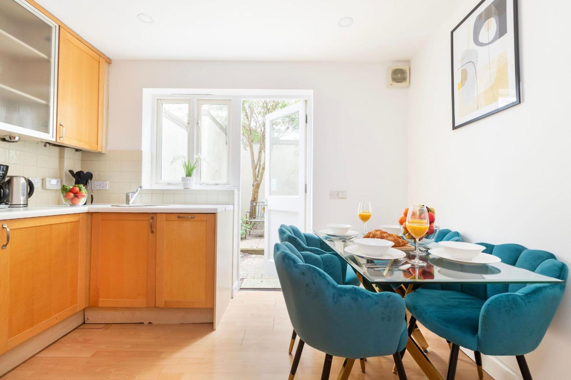 Appartement Old Street - 4br Townhouse With Patio - Cityapartmentstay *