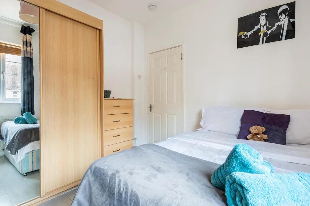 In Stepney-limehouse Gasthuis