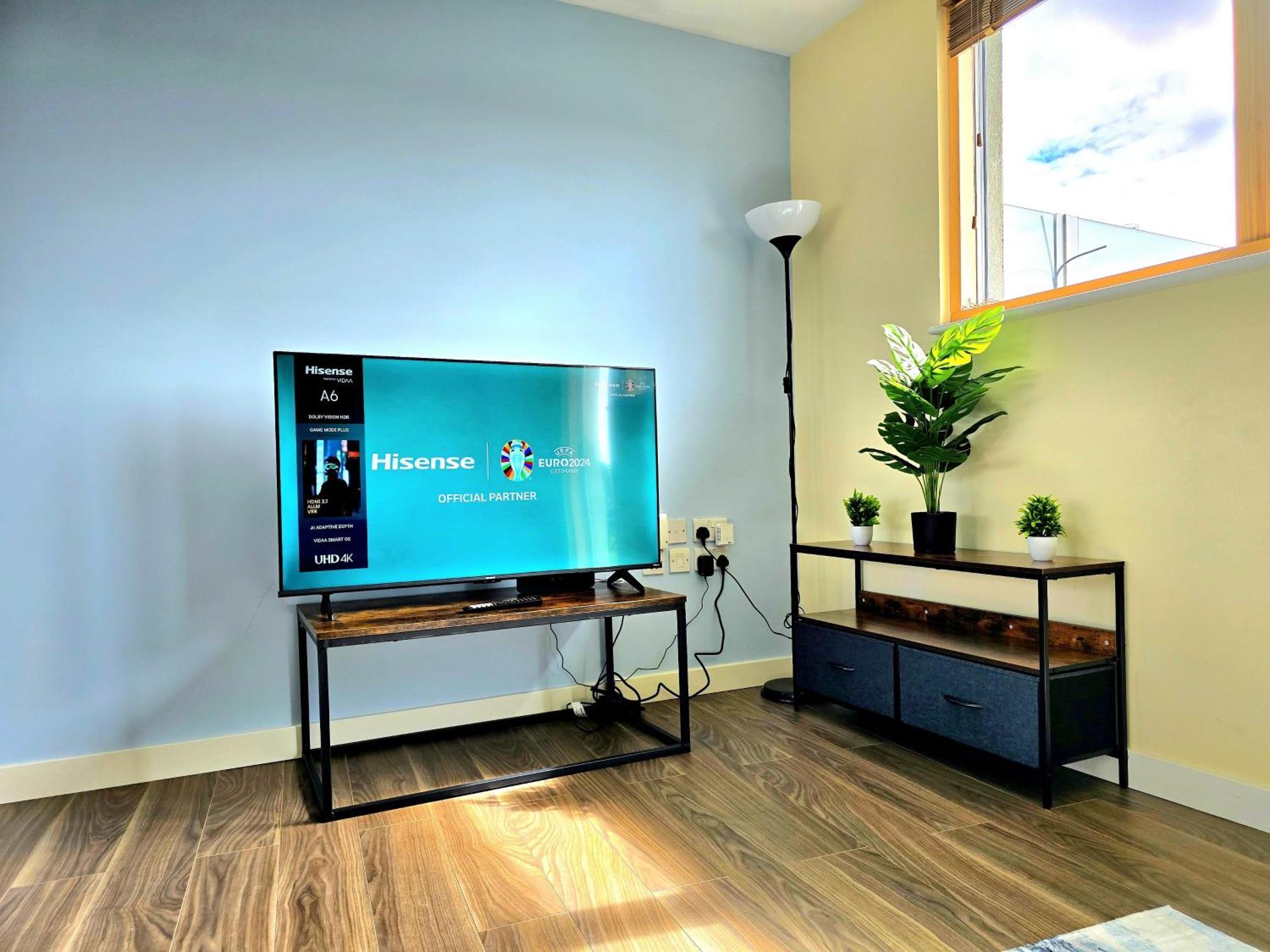 Spectacular 3Br 2Bath Rooftop Sky-Views With Parking Appartement