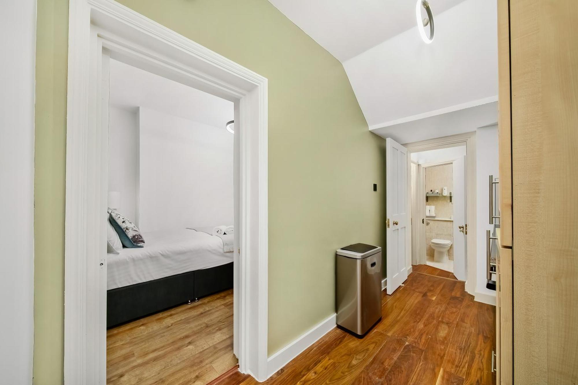 Marble Arch 2 Bedroom *