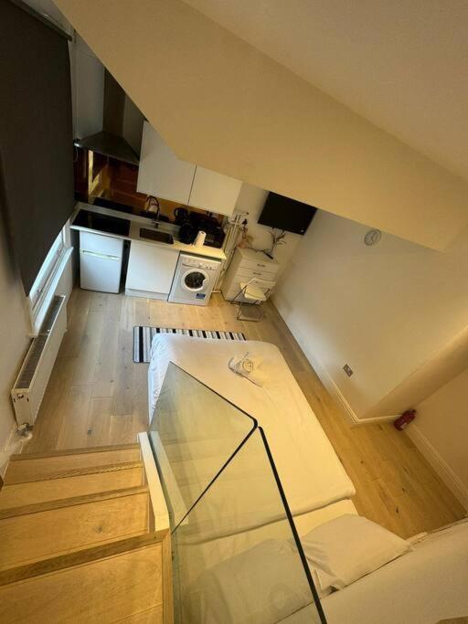 Studio Flat In Maida Vale Mv4 * London