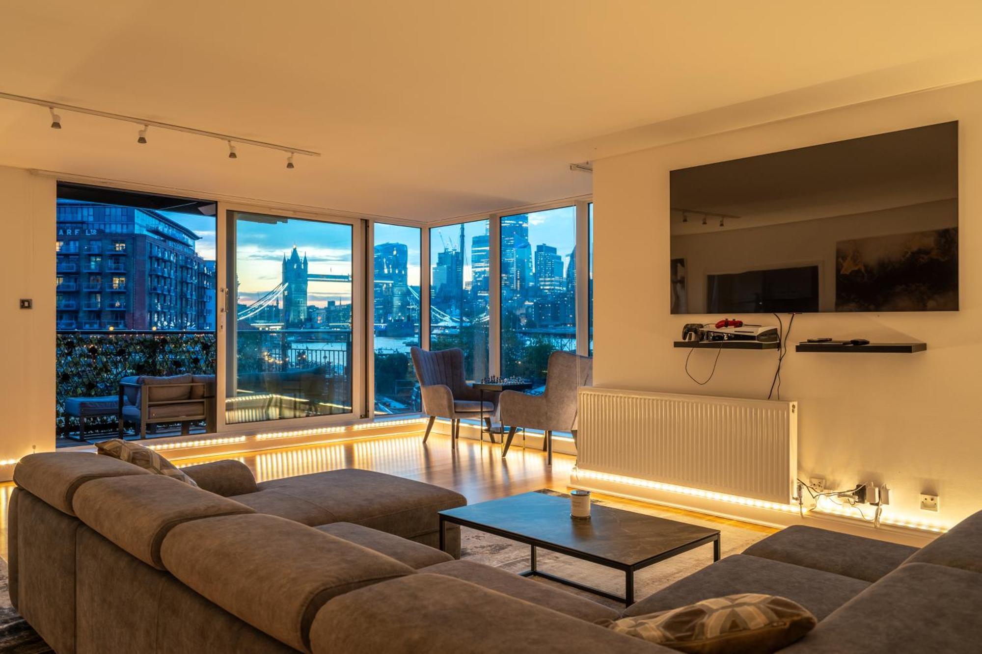 Tower Bridge Best Vue Apartment London