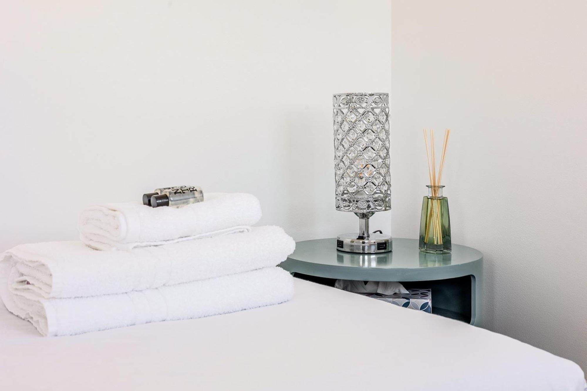 Bright 2br Flat, Forest Gate, East London