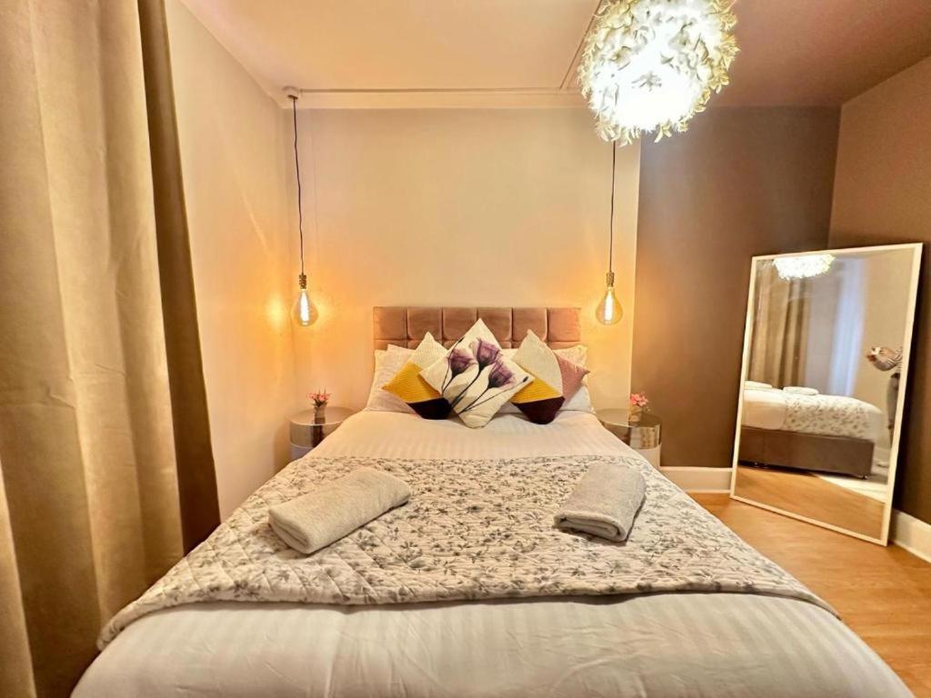 Apartamento Three Bedroom Near Central Londres