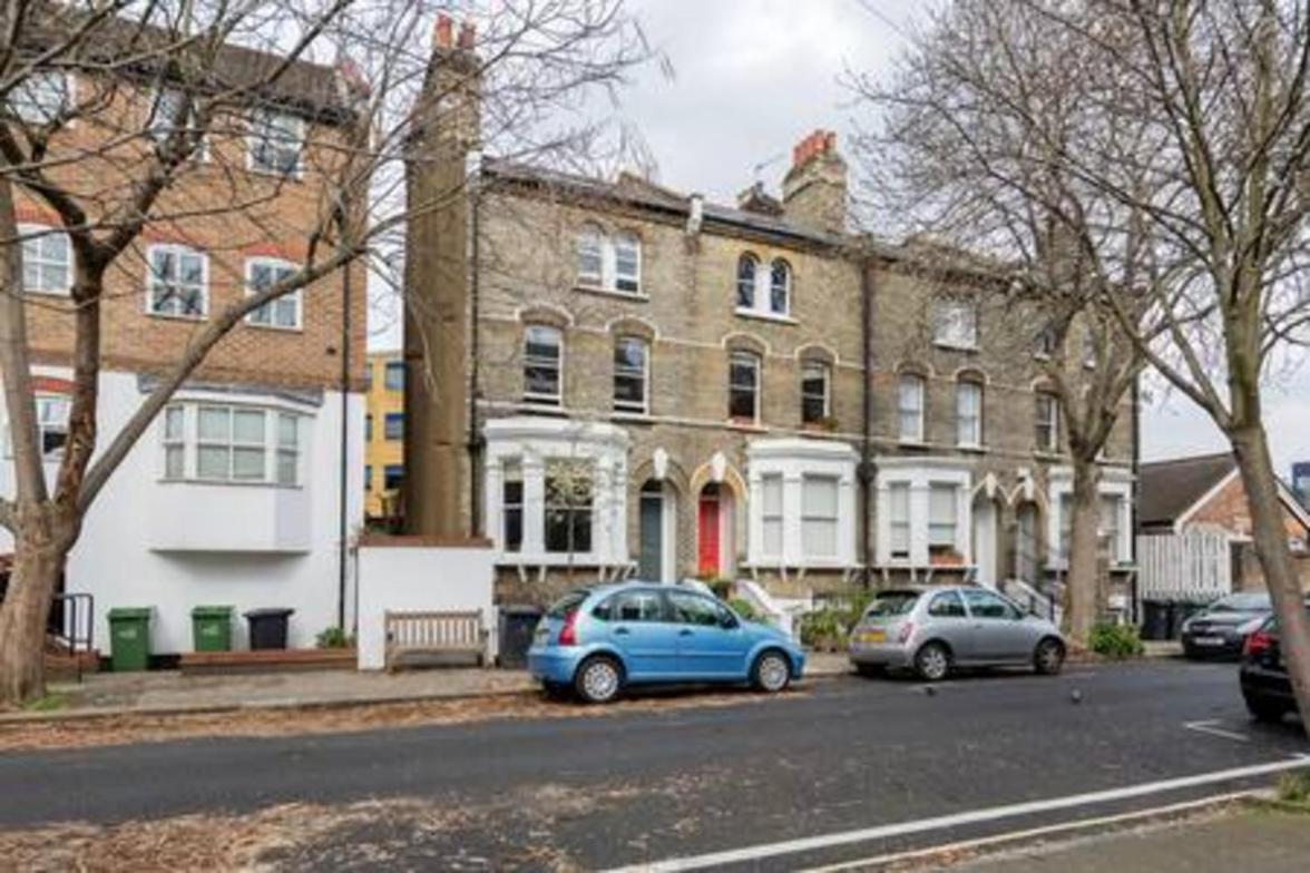 Vauxhall 3 Bed House By Basetogo London