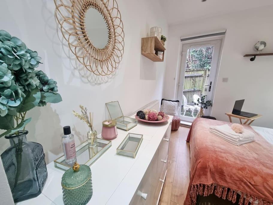 4bed 3bath 8min To Bridge Holiday home *