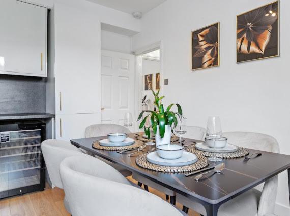 Imperial Wharf Chelsea 3 Bedroom Appartement