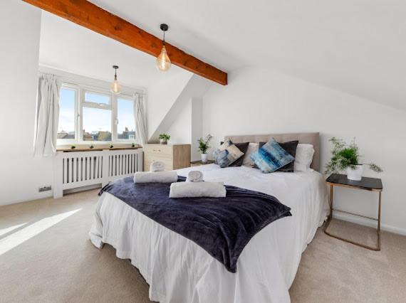 Imperial Wharf Chelsea 3 Bedroom Londen