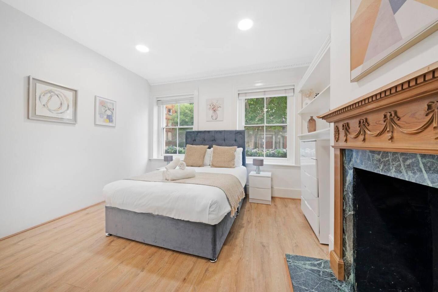 2 Bed Piccadilly 3 *