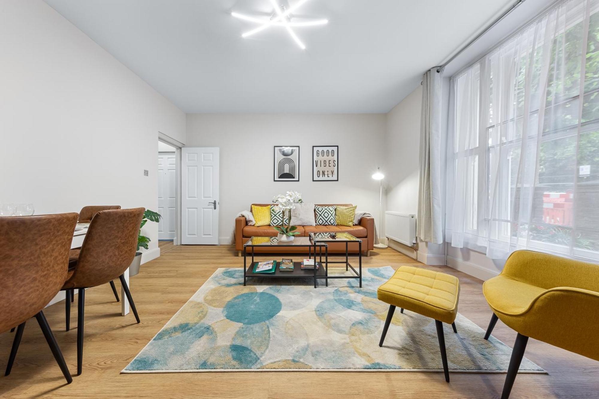 Maida Vale, Modern Apt, Sleeps 4, London. * Londen