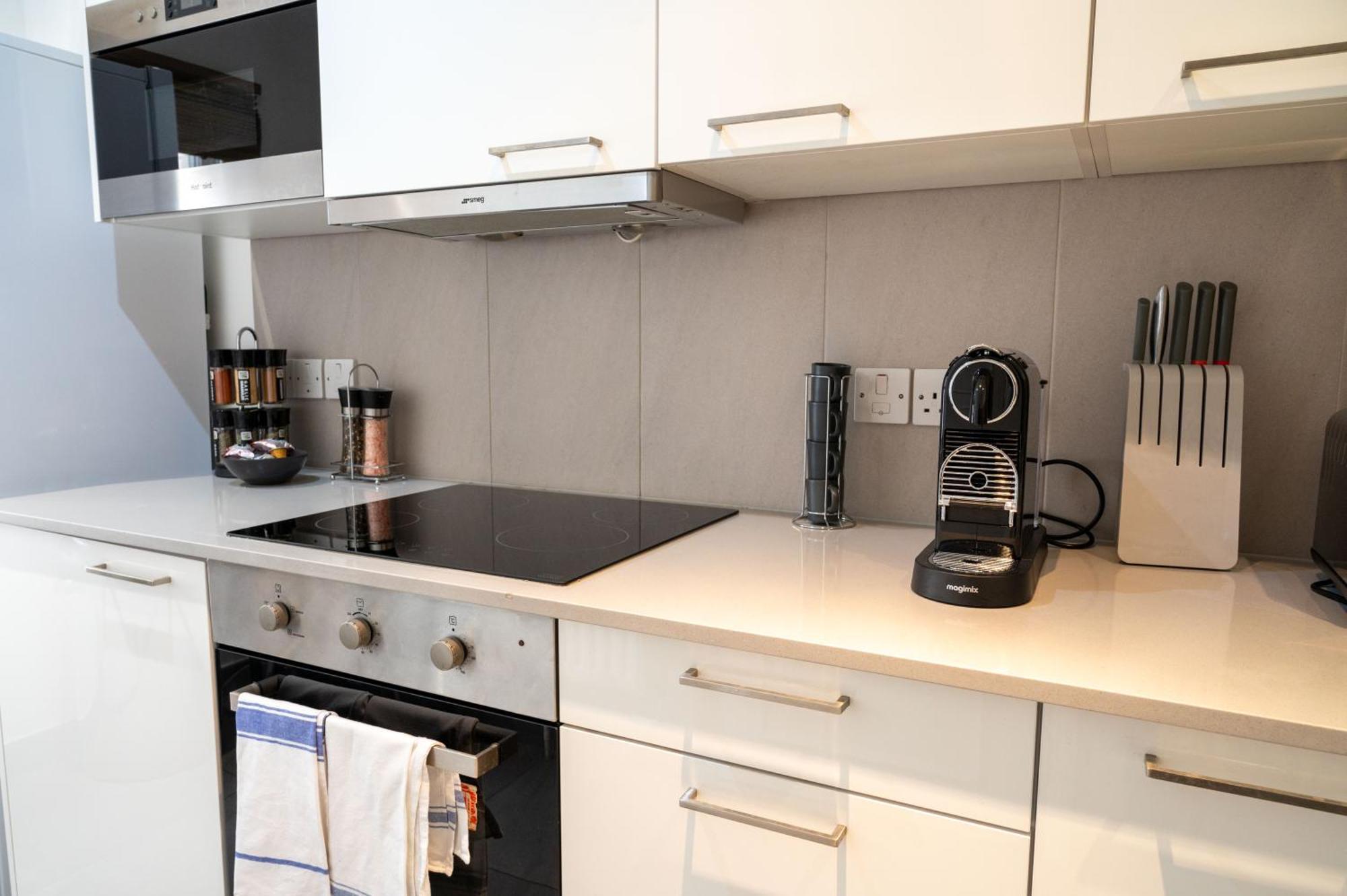 Modern 3 Beds 2 Baths Abbey Rd - St John's Wood London