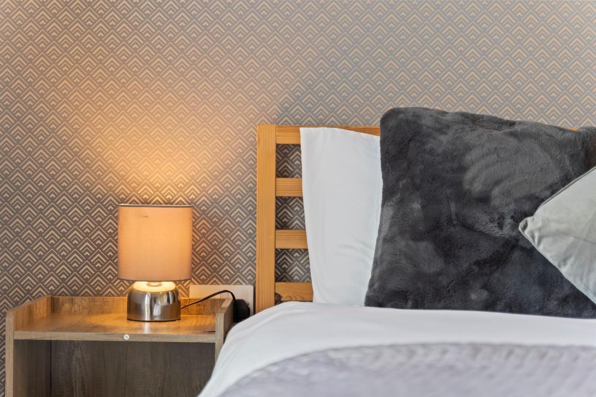 Spectacular 3Br 2Bath Rooftop Sky-Views With Parking Appartement