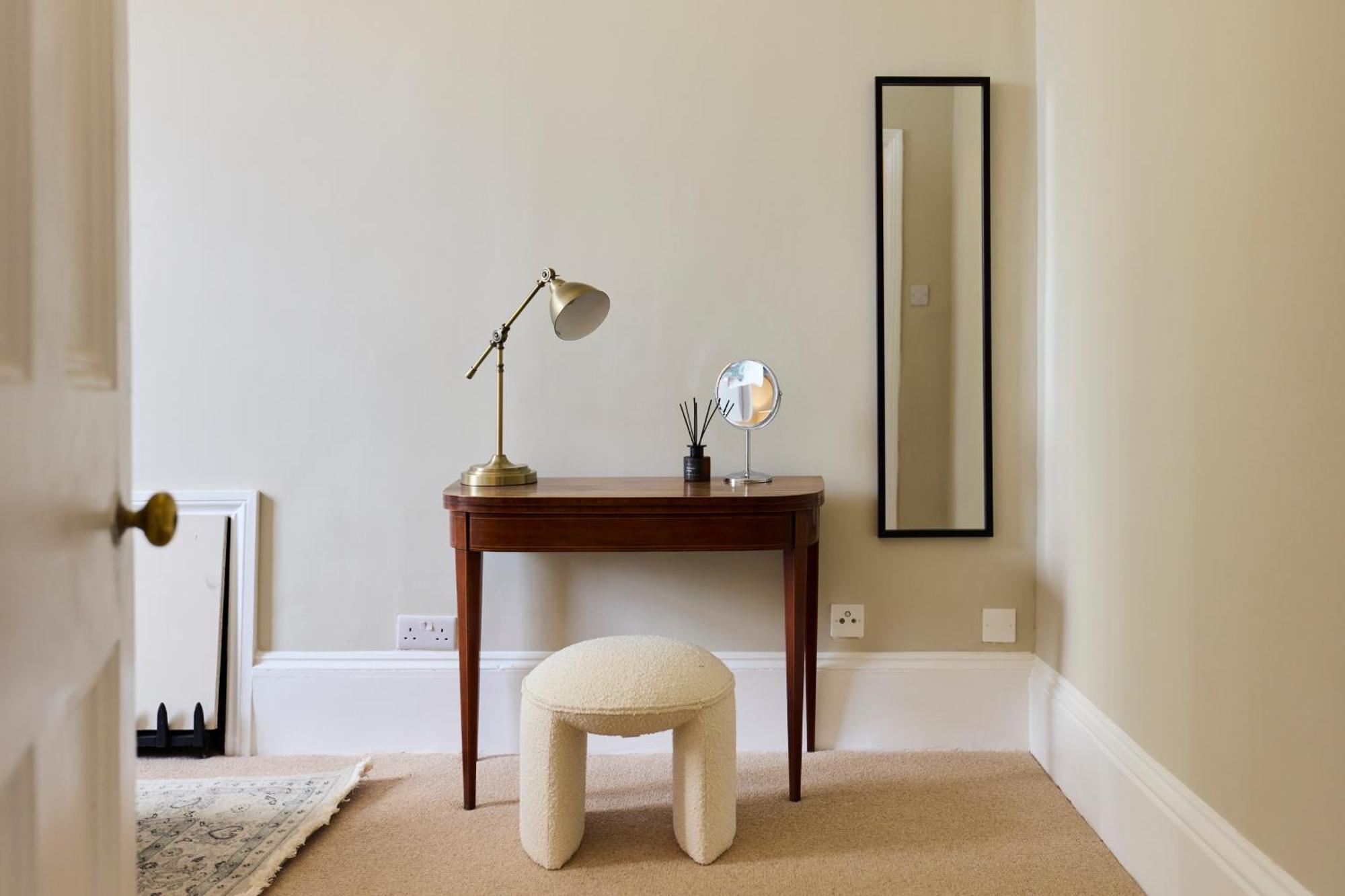 Apartment The Earl's Court Hideout - Lovely 4bdr House With Garden *