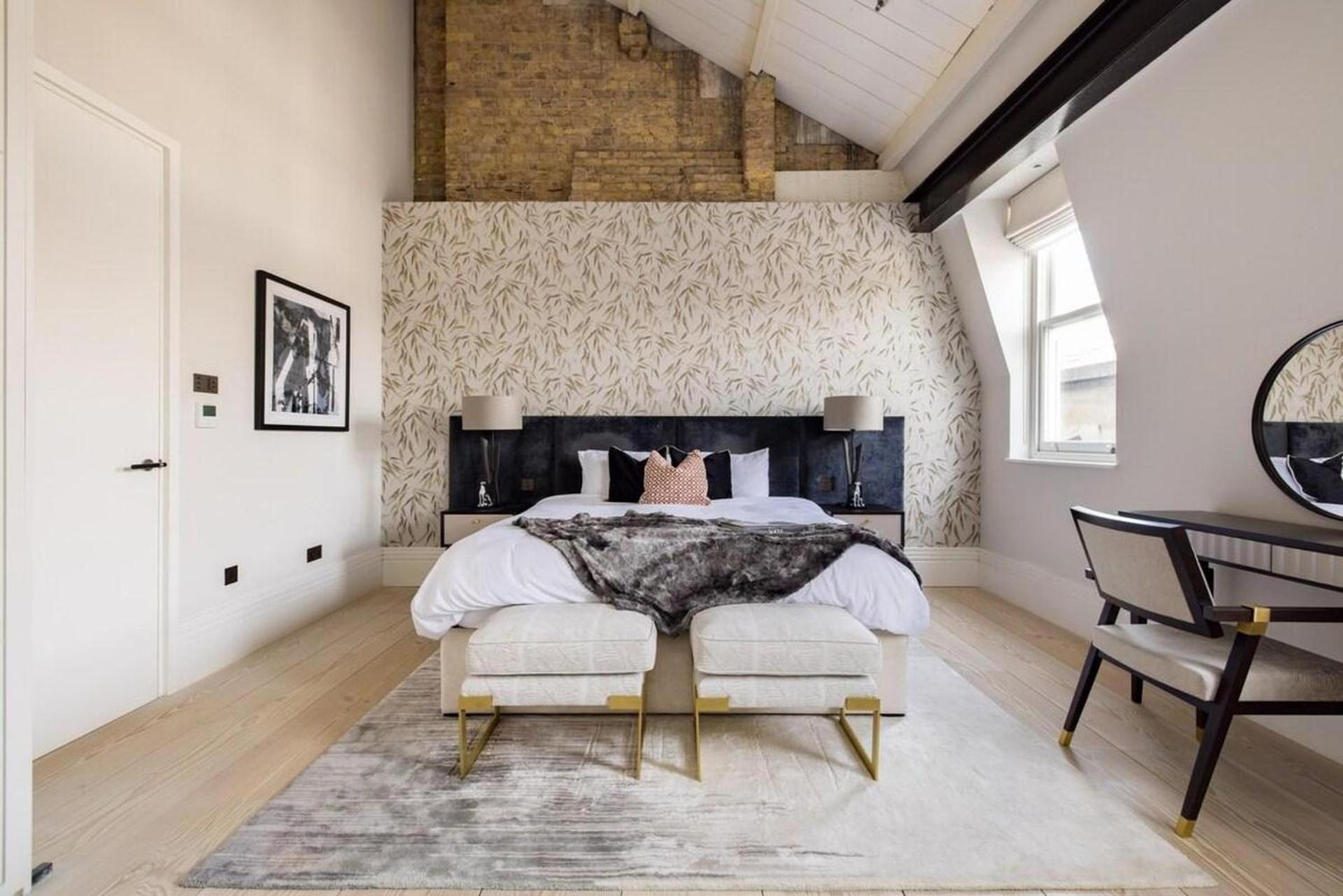 Penthouse Luxury In Covent Garden Apartment London