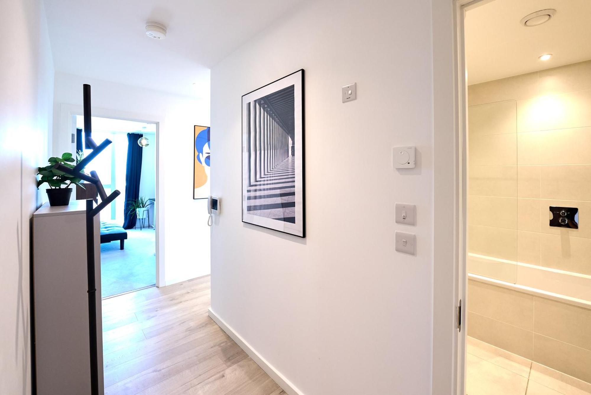 Skyline Views Retreat - Corsican London