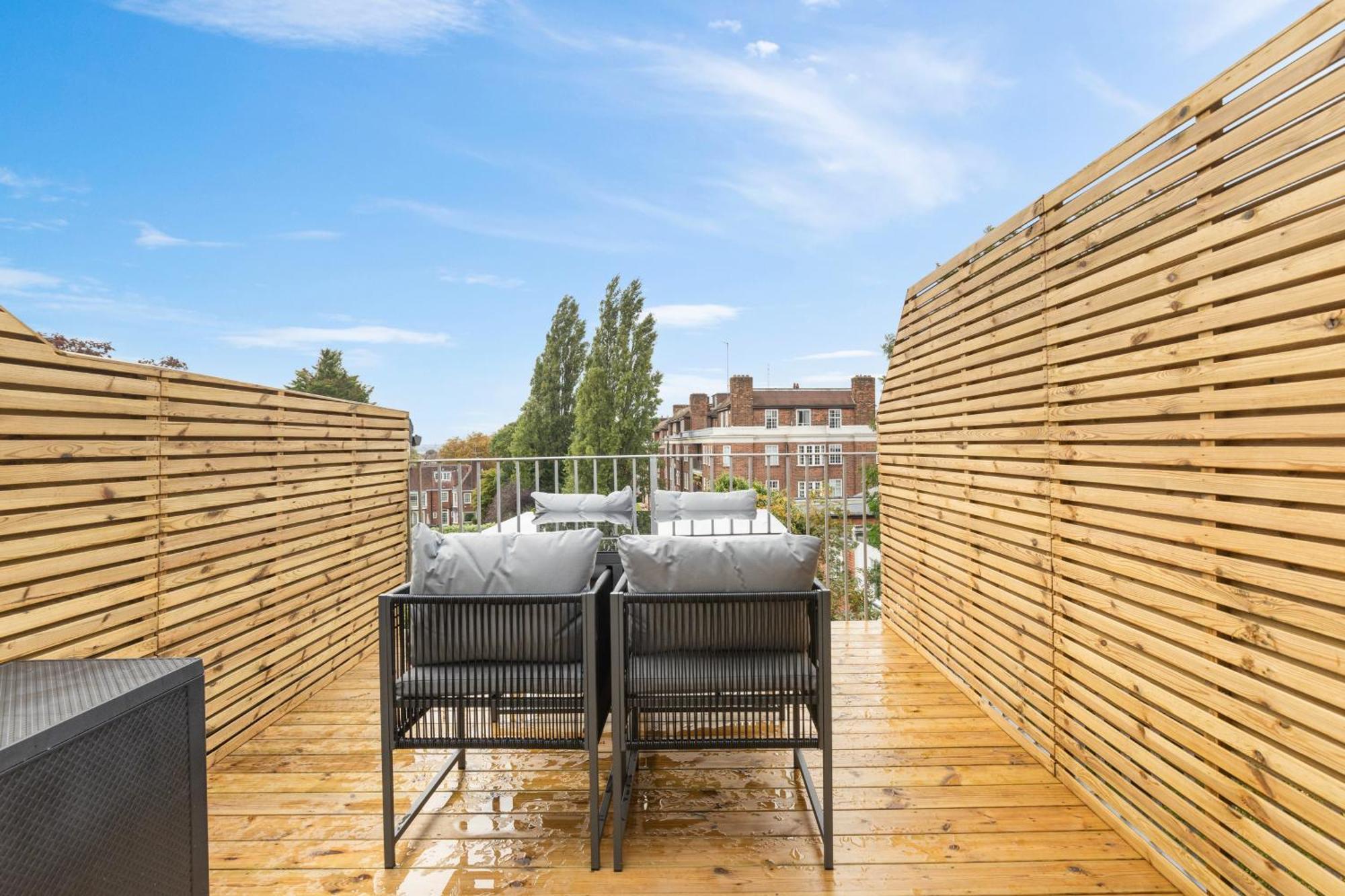 The Hampstead Hideaway - Free Parking - Close To Ldn Apartment *