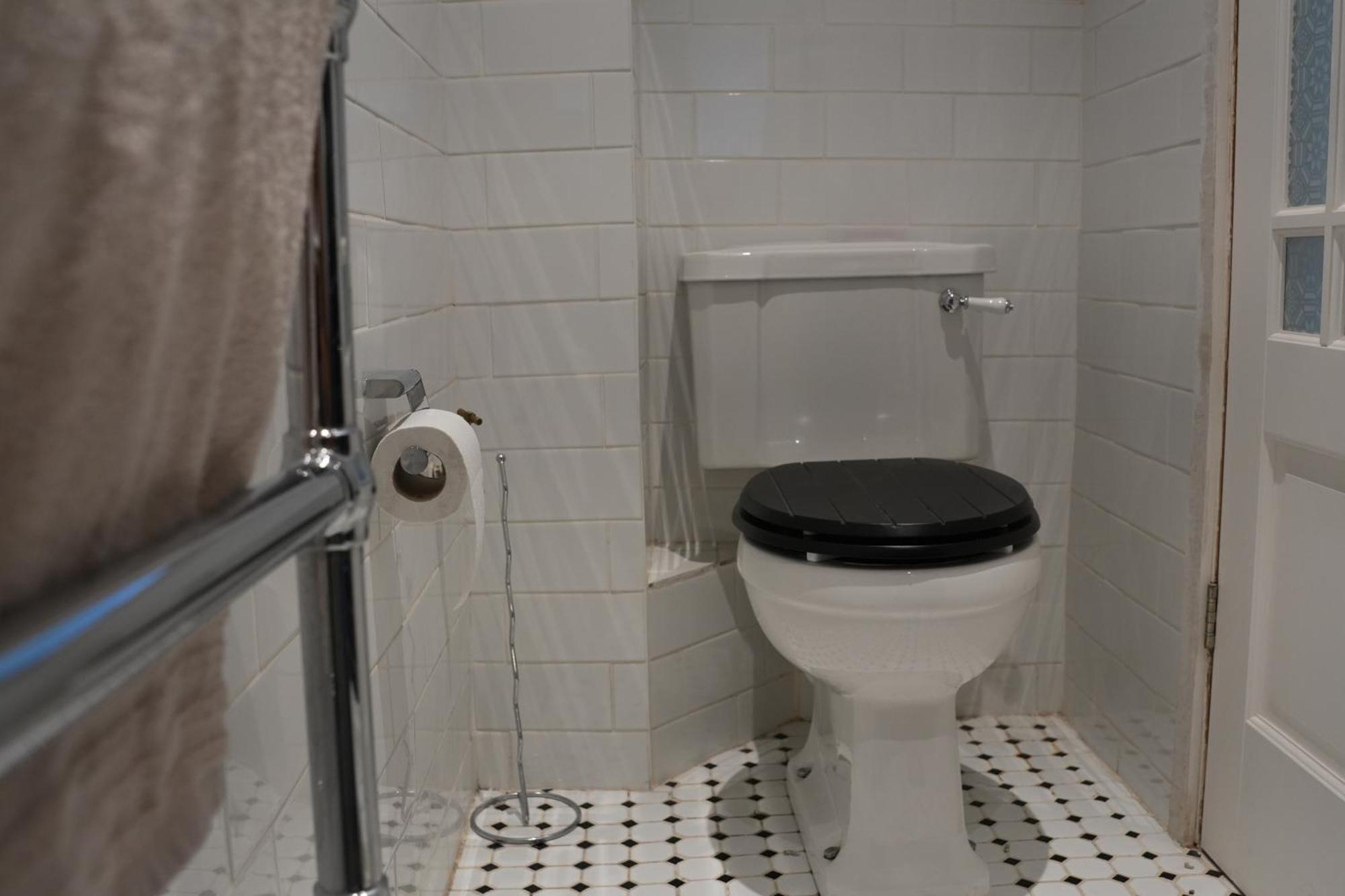Stylish-brockley-entire Place Apartment London