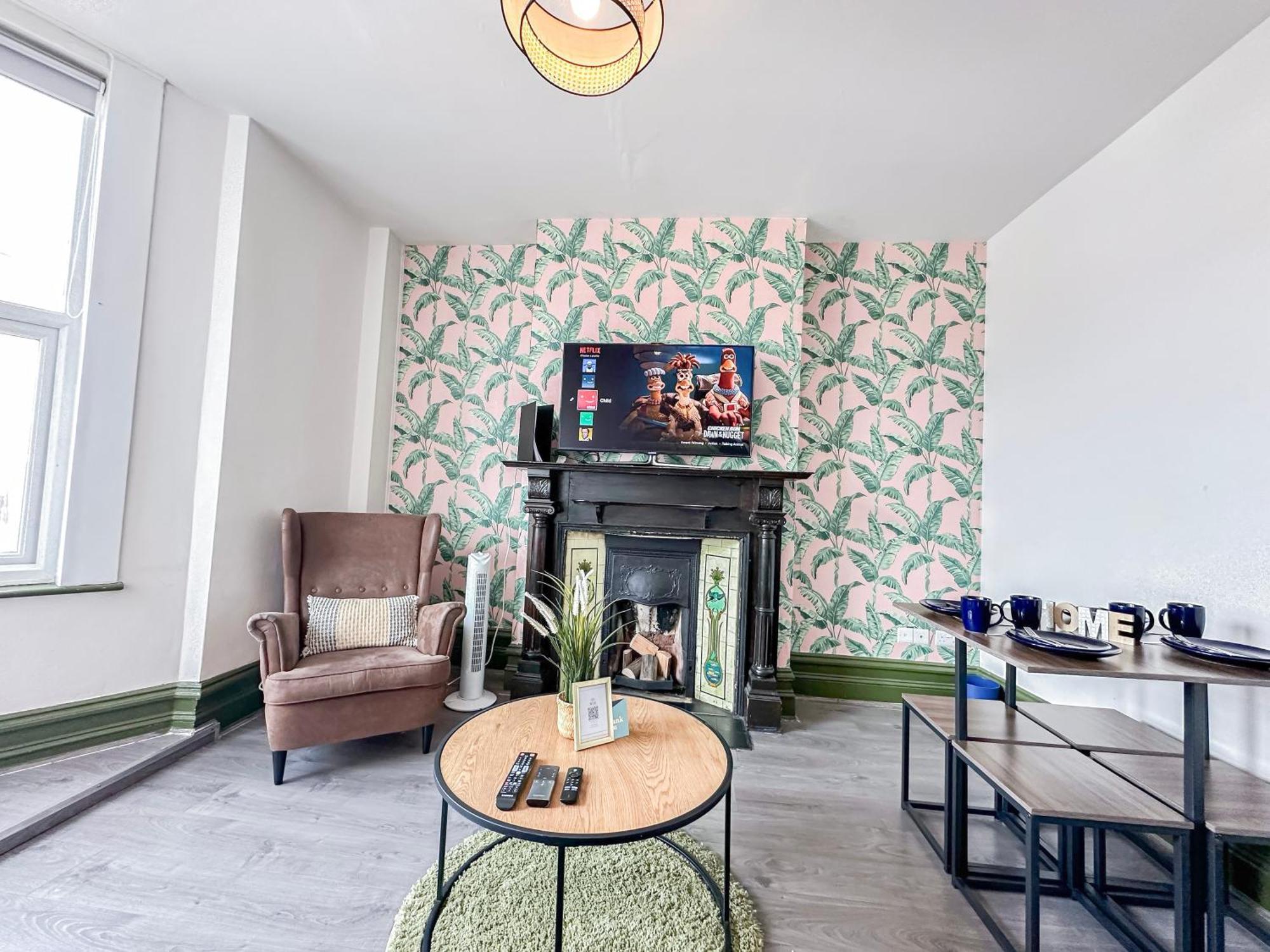 Apartamento 2 Bedroom Flat With Indoor Fireplace In Shepherds Bush, Near White