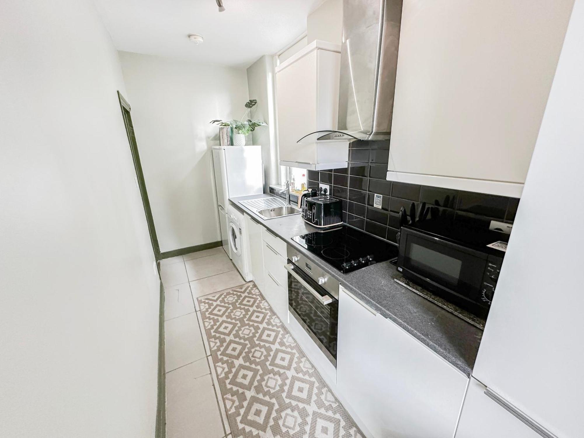2 Bedroom Flat With Indoor Fireplace In Shepherds Bush, Near White Apartamento *