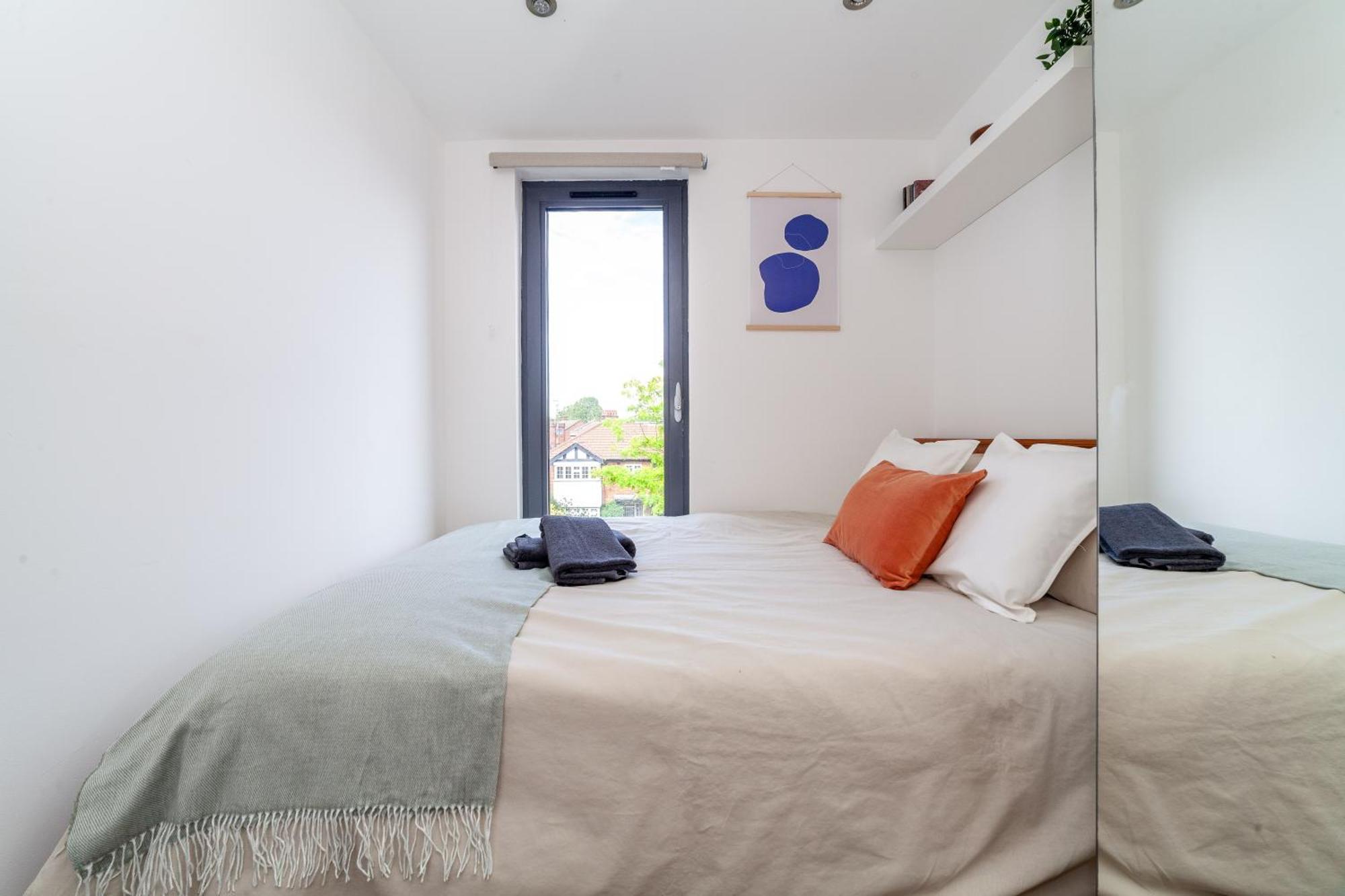 Modern 3 Bed & 3 Bathrooms Flat, Hackney Downs Appartement Londen
